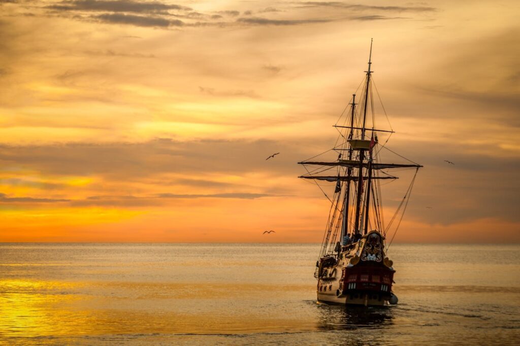 sunset-boat-sea-ship-37730-37730.jpg